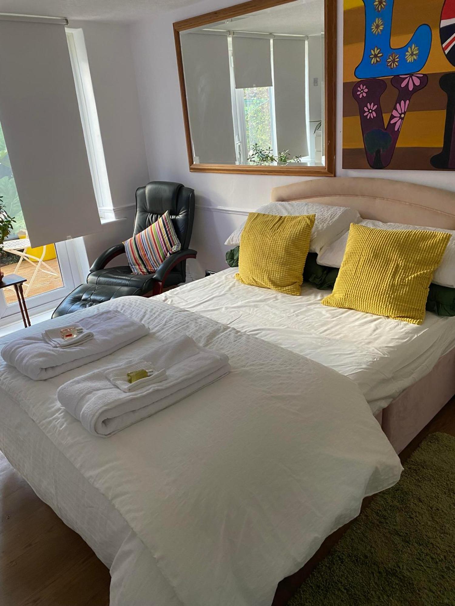 Pond Cottage Purley Buitenkant foto